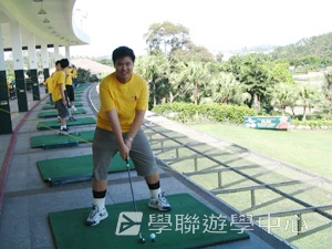 觀澖 - 雙語高爾夫球動感<br>夏令營,學聯遊學團