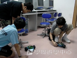 廣州- 中山大學美國賽百電腦夏令營,學聯遊學團