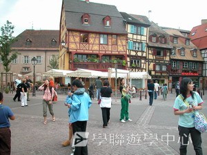 歐洲遊學課程 (住宿旅遊巴士),學聯遊學團