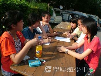 流動課室歐洲體驗營 (住宿Rotel 旅遊巴士),學聯遊學團