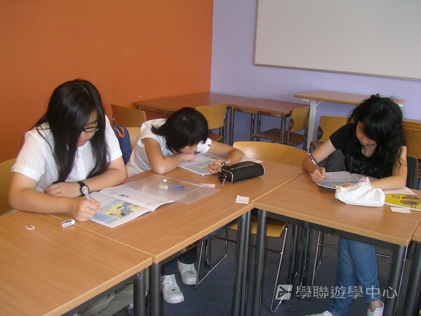 倫敦英語全攻營 ,學聯遊學團