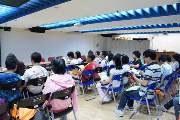 7月2日實況,學聯遊學團