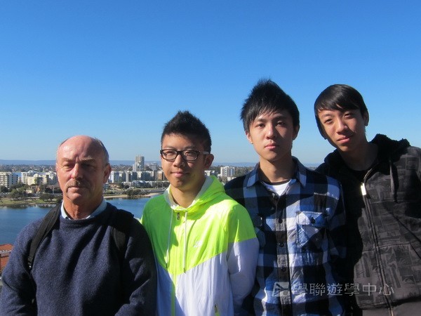 學在柏斯遊學假期,學聯遊學團