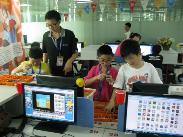 美國賽百電腦夏令營Cybercamps,學聯遊學團