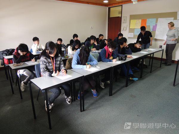 學在柏斯遊學假期,學聯遊學團