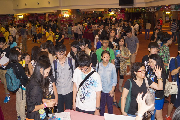 2013重聚Free派對實況,學聯遊學團