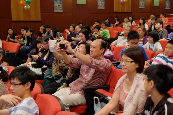 2013重聚Free派對實況,學聯遊學團