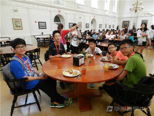耶魯大學名校文化探索營,學聯遊學團