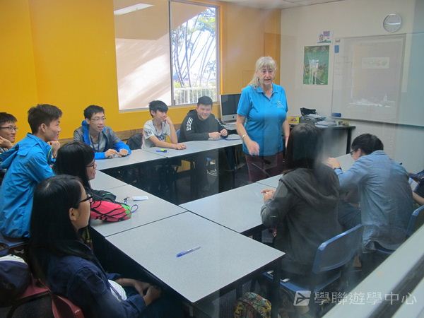 開恩茲友儕學習交流 ,學聯遊學團