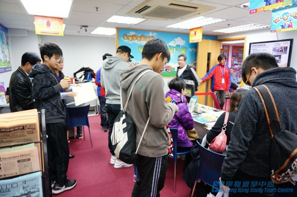 2015年首場講座,學聯遊學團