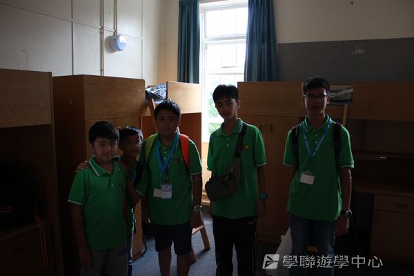阿仙奴明日之星足球夢 ,學聯遊學團