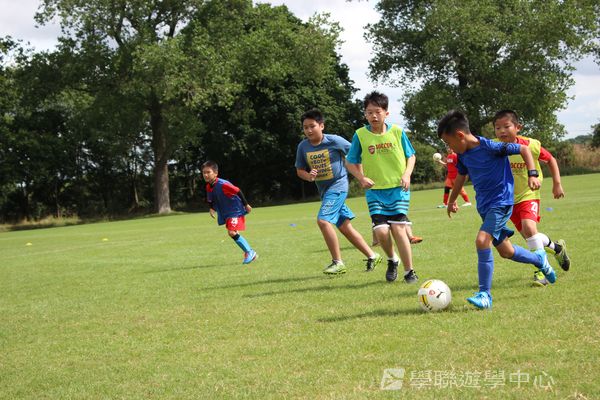 阿仙奴明日之星足球夢 ,學聯遊學團