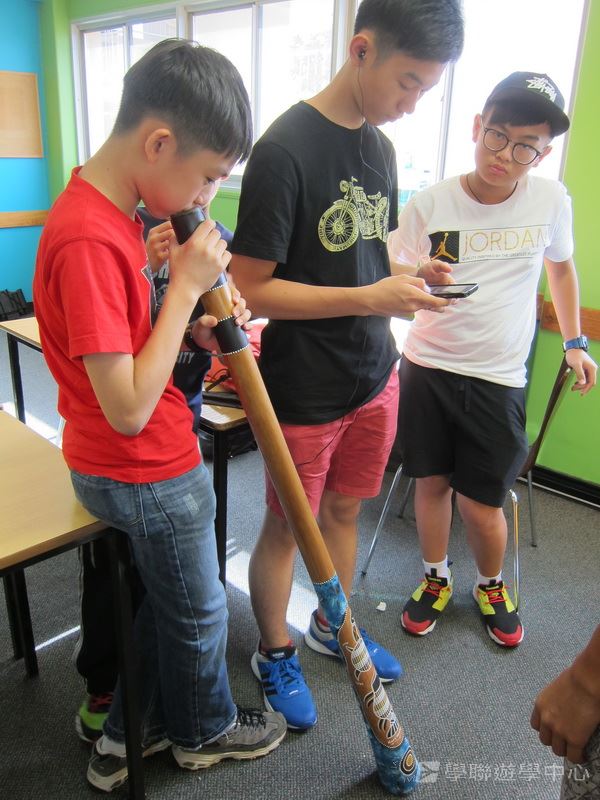 開恩茲友儕學習交流,學聯遊學團