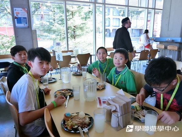 溫哥華名校精英營,學聯遊學團