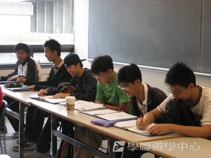 溫哥華名校精英營,學聯遊學團