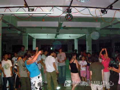 清遠牛津劍橋英語夏令營,學聯遊學團