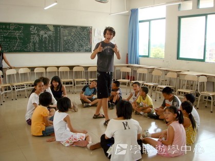清遠牛津劍橋英語夏令營,學聯遊學團